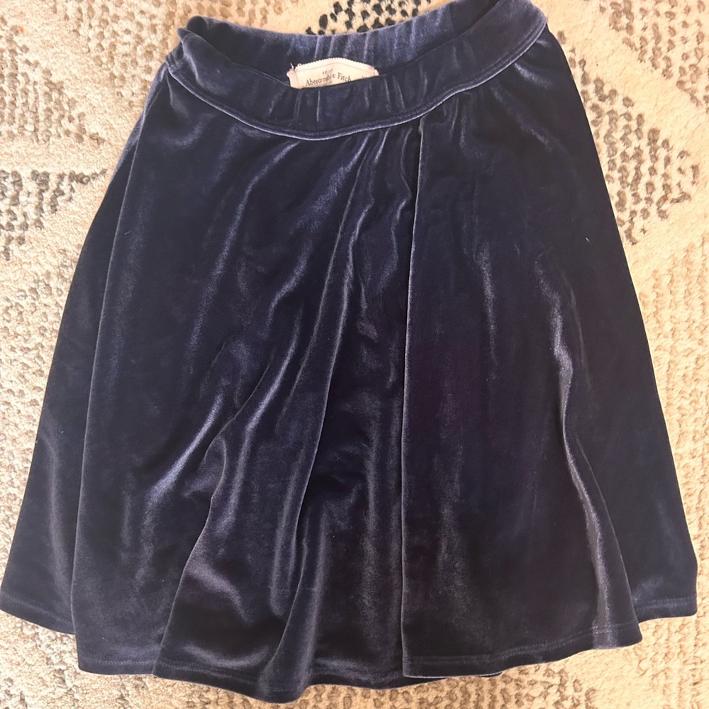 ABERCOMBIE & FITCH: velvet blue skirt